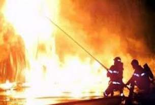 Incendie port de Dakar mole 10 Canalactu