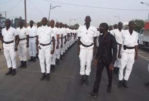 Image de soldat de kara securite.