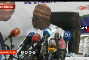 Moustapha Niass conférence de presse