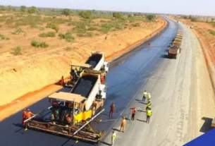 image d'illustration travaux publics routes.