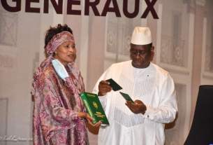 6ème Conférence des ambassadeurs et consuls généraux.