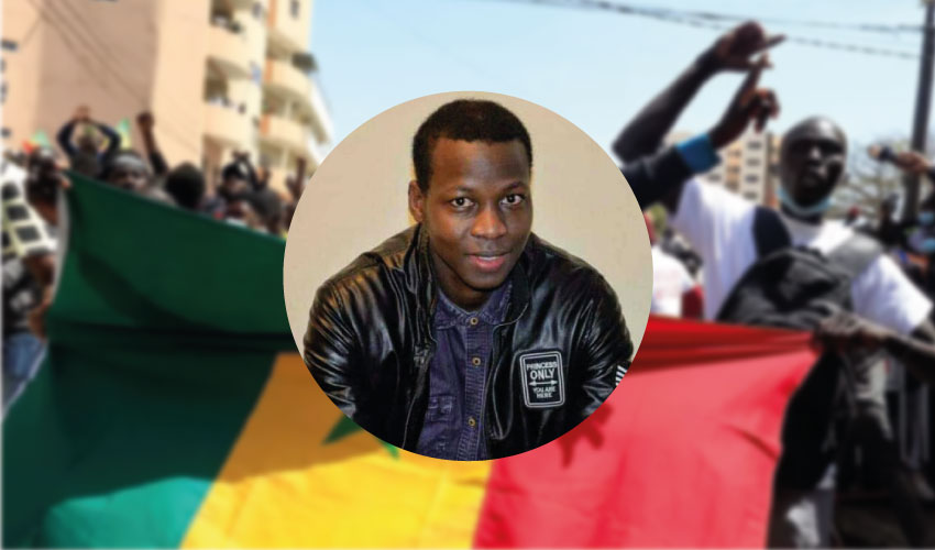 Sénégal crise politique. Drapeau du Sénégal, manifestants Dakar.