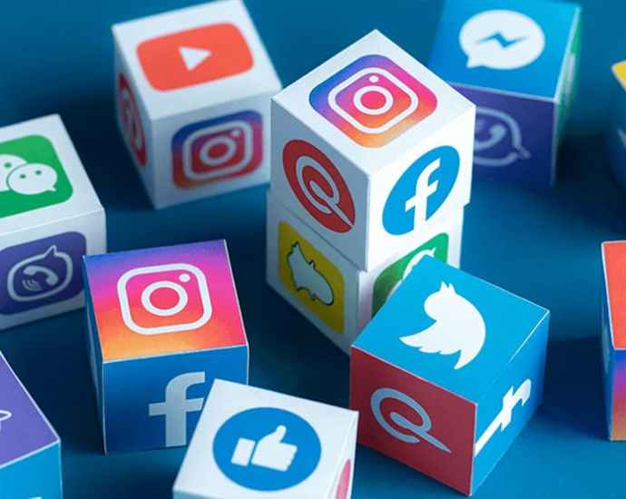 Connexion internet donnees mobiles reseaux sociaux Sénégal coupure