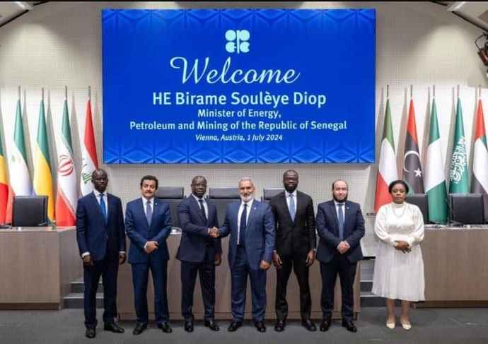 Ministre de l’Énergie, du Pétrole et des Mines Biram Souleye Diop et le Secrétaire général de l’Opep